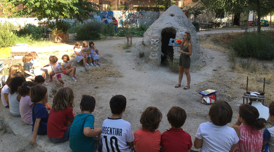 English class in the school garden