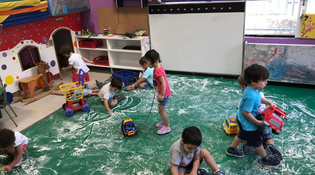 Los niños y niñas de 3 años nos vamos adaptando al colegio