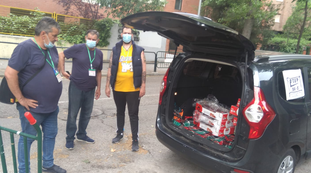 Donación de alimentos de la cocina del colegio a San Blas y Vallecas