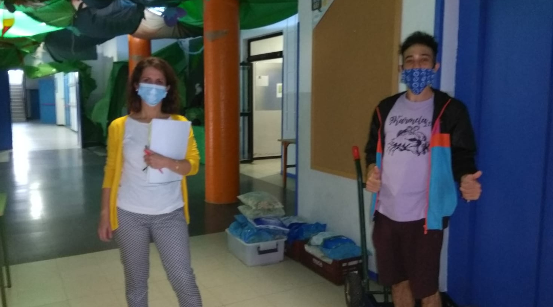 Donación de alimentos de la cocina del colegio a San Blas y Vallecas