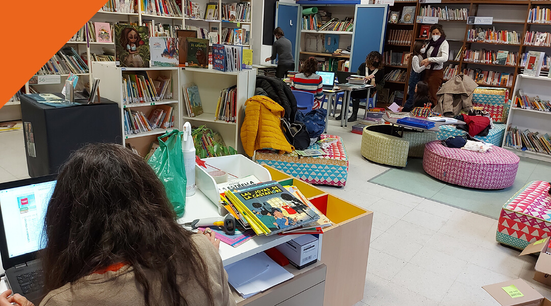 Zafarrancho en la biblioteca